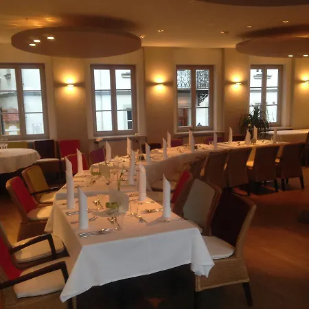 Hotel Aussicht Bio Restaurant Cafe 4*
