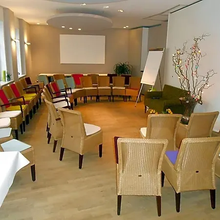 Aussicht Bio Restaurant Cafe Hotel 4*