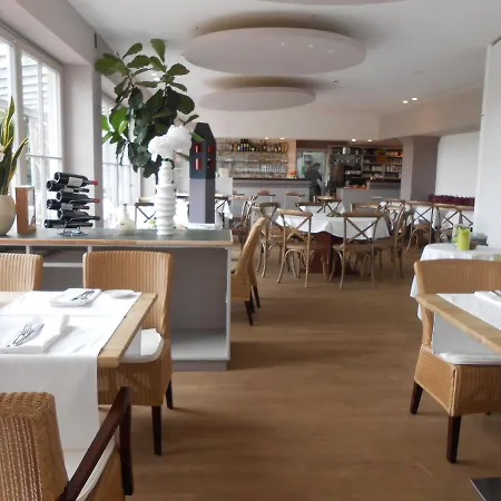 Aussicht Bio Restaurant Cafe 4* 노이부르크 안 데어 도나우