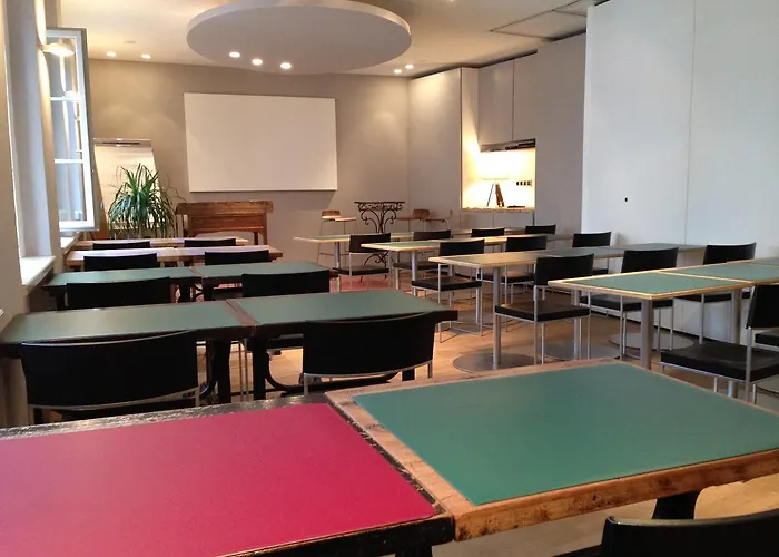 Aussicht Bio Restaurant Cafe 4* נויבורג אן דר דונאו
