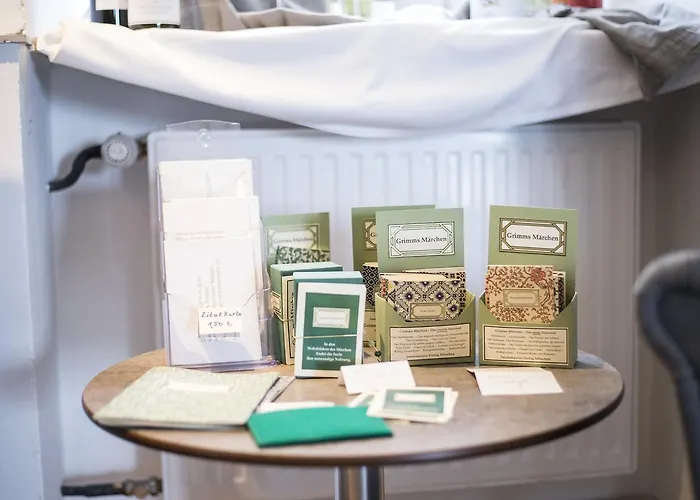 מלון Aussicht Bio Restaurant Cafe 4*